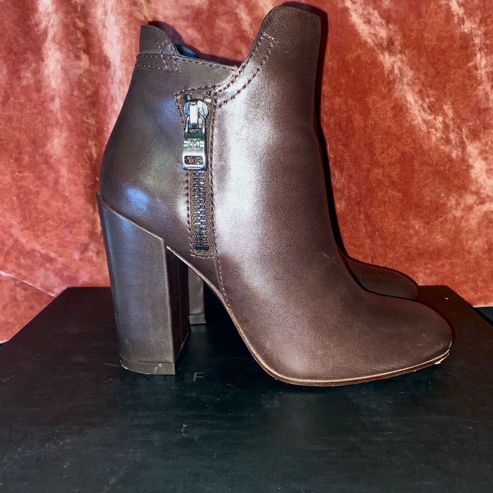 Andrew Marc-Tiffany Block Heel Bootie With Box - image 5